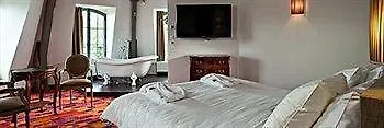 Chateau La Caniere 호텔 5*