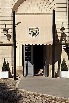 Chateau La Caniere Hotel