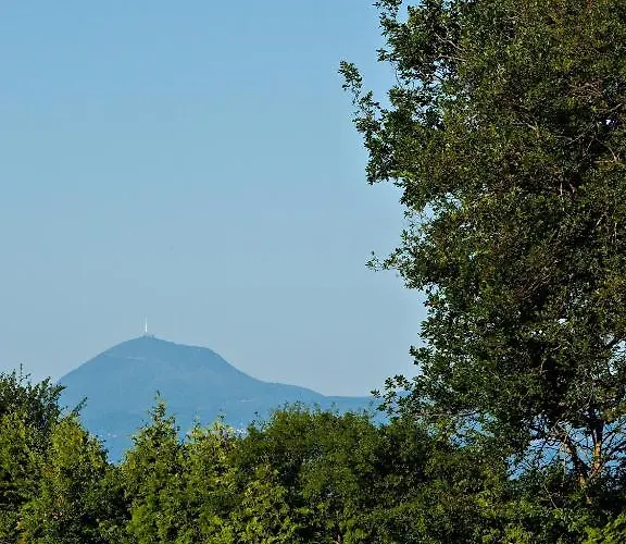 Hotel Chateau La Caniere